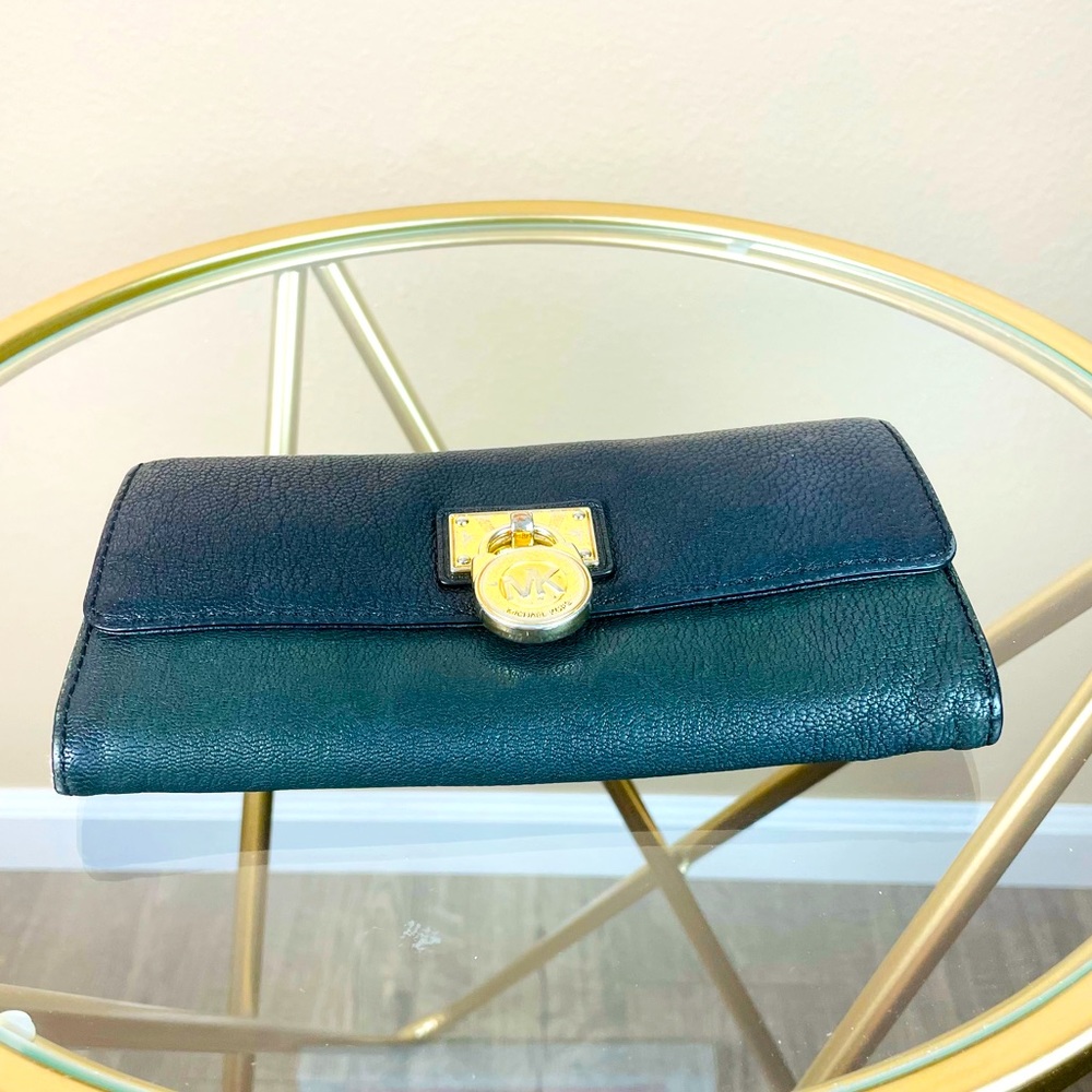 Michael Kors Women’s Black w/ Gold Zip Around Multi Pocket Clutch Wallet